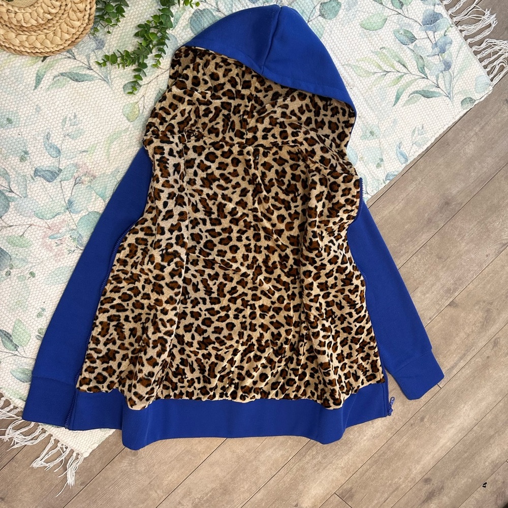 Boutique Women’s Zip Hoodie Jacket Blue with Faux Fur Leopard Lining Size Medium